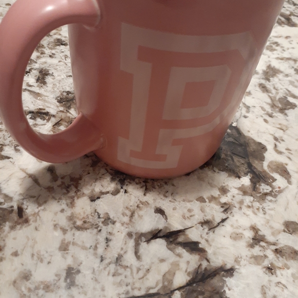 Victoria's Secret PINK 30 Oz Large Soft Pink Oversized Mug. - Picture 3 of 12